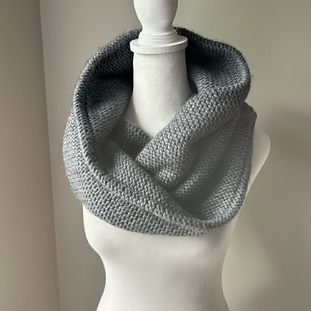 Portolano Gray wool/Polyester Blend Infinity Scarf